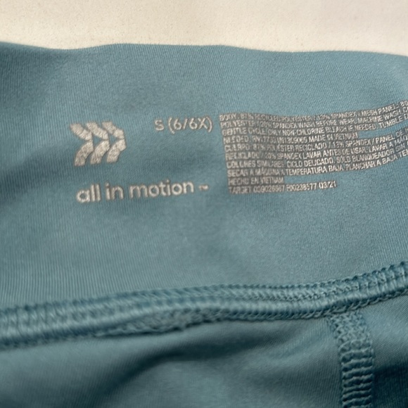All in Motion running set, size 6, teal/green - Picture 4 of 4